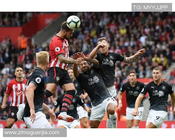 鹿特丹斯巴达迎战维迪斯争夺荷甲积分榜关键战役